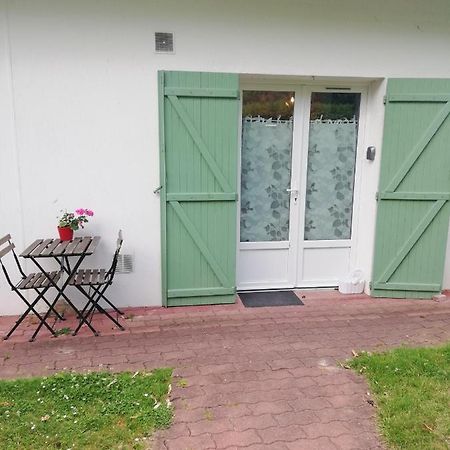Appartement De Plain Pied Dans La Verdure Yerres Exteriör bild